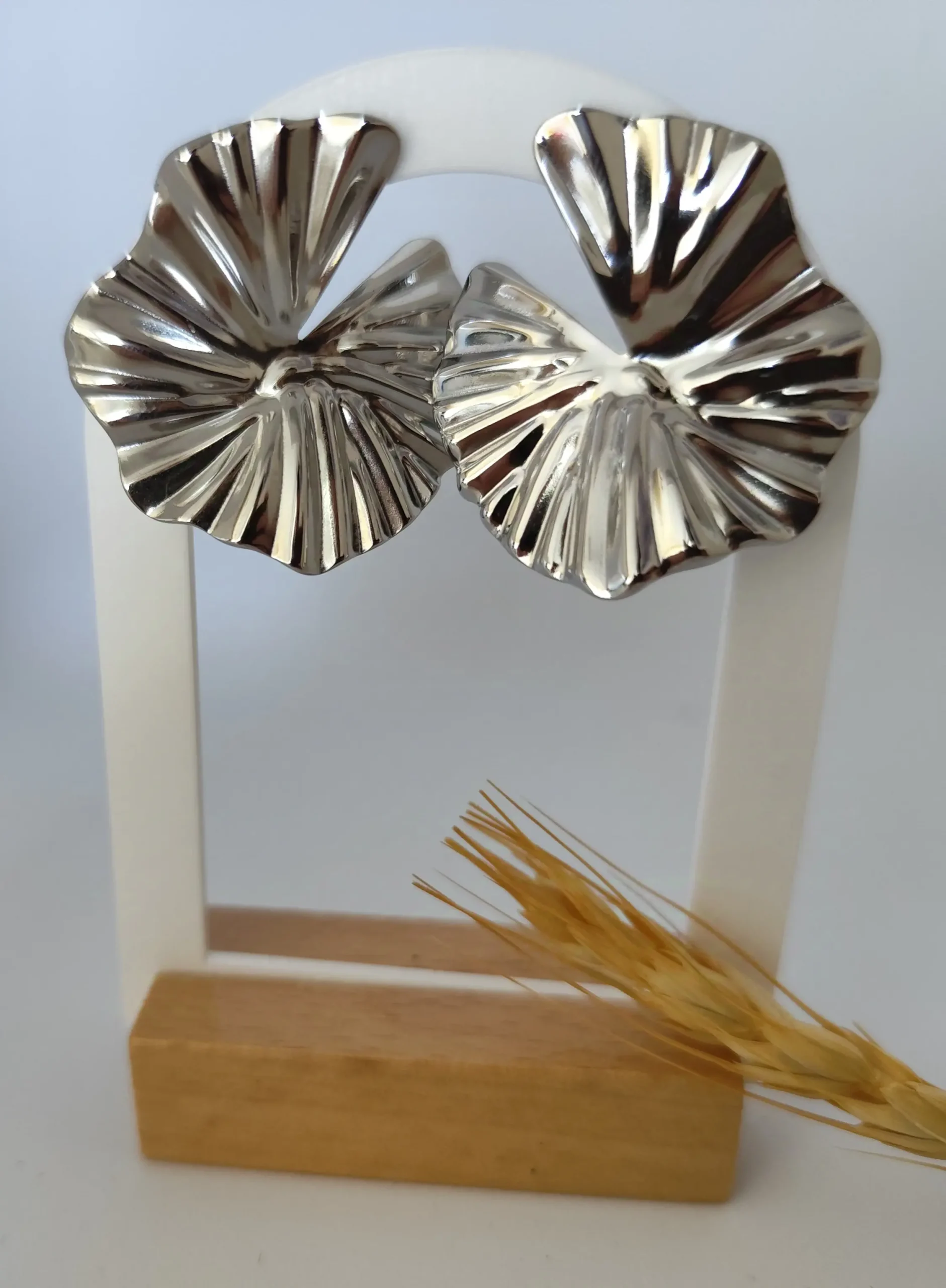 Boucles d’oreilles nénuphar "Emi"